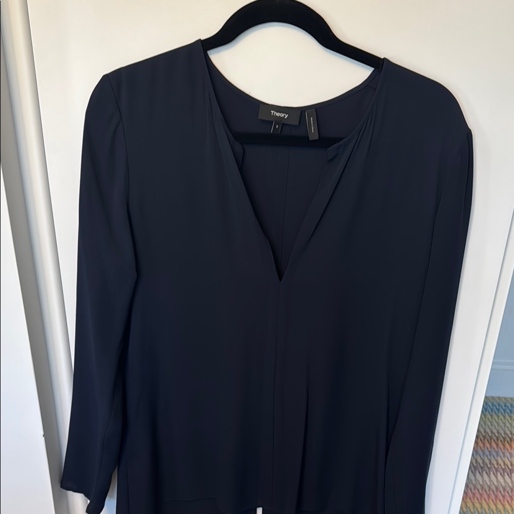 Theory Silk split neck Blouse. Size S